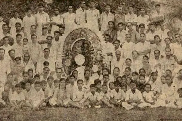 Durga Puja in Bareilly, Uttar Pradesh organized by Bengali Hindu diaspora, c.1952