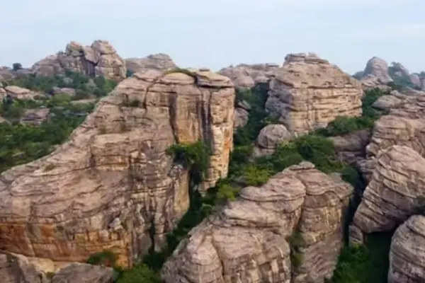 పాండవుల గుట్టలు రావులపల్లె