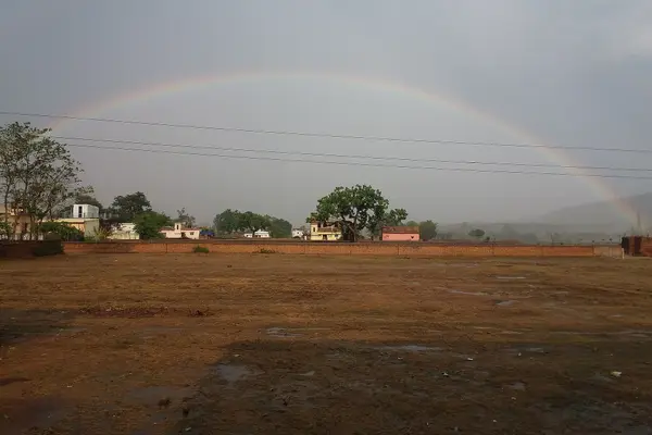 A Huge Rainbow