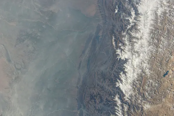 ISS030-E-16834 - View of India