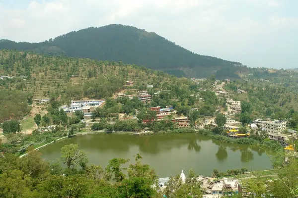 Rewalsar Lake, Mandi