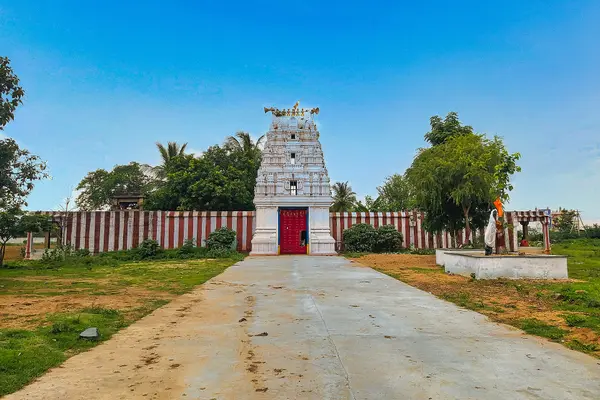 Madhava Swamy Temple, Kollapur Telangana 01