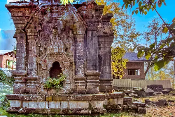 Shiva temple, Narastan Jammu & Kashmir 023