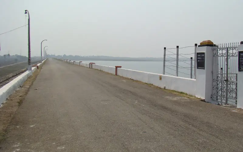 Hirakud Dyke