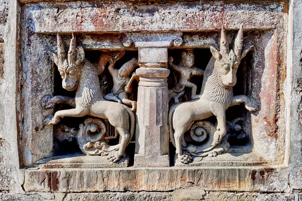 0122221 Chaturmukh Mahadeva temple, Nachna Madhya Pradesh 195